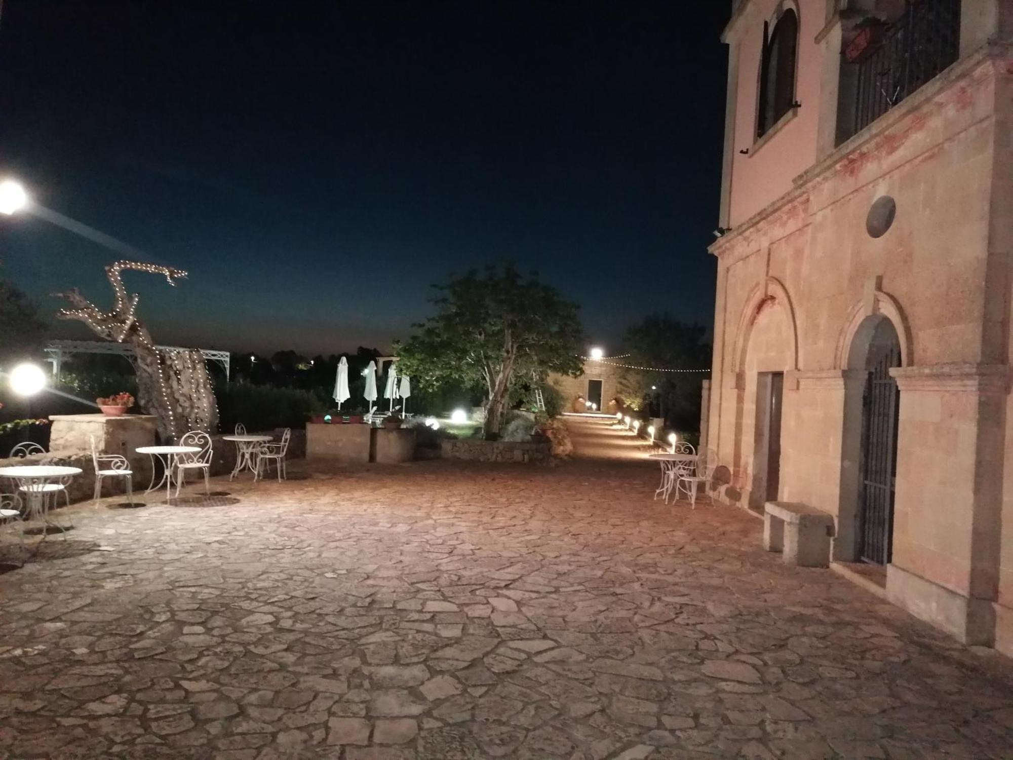 Tenuta Pigliano Hotel Bagnolo del Salento 外观 照片