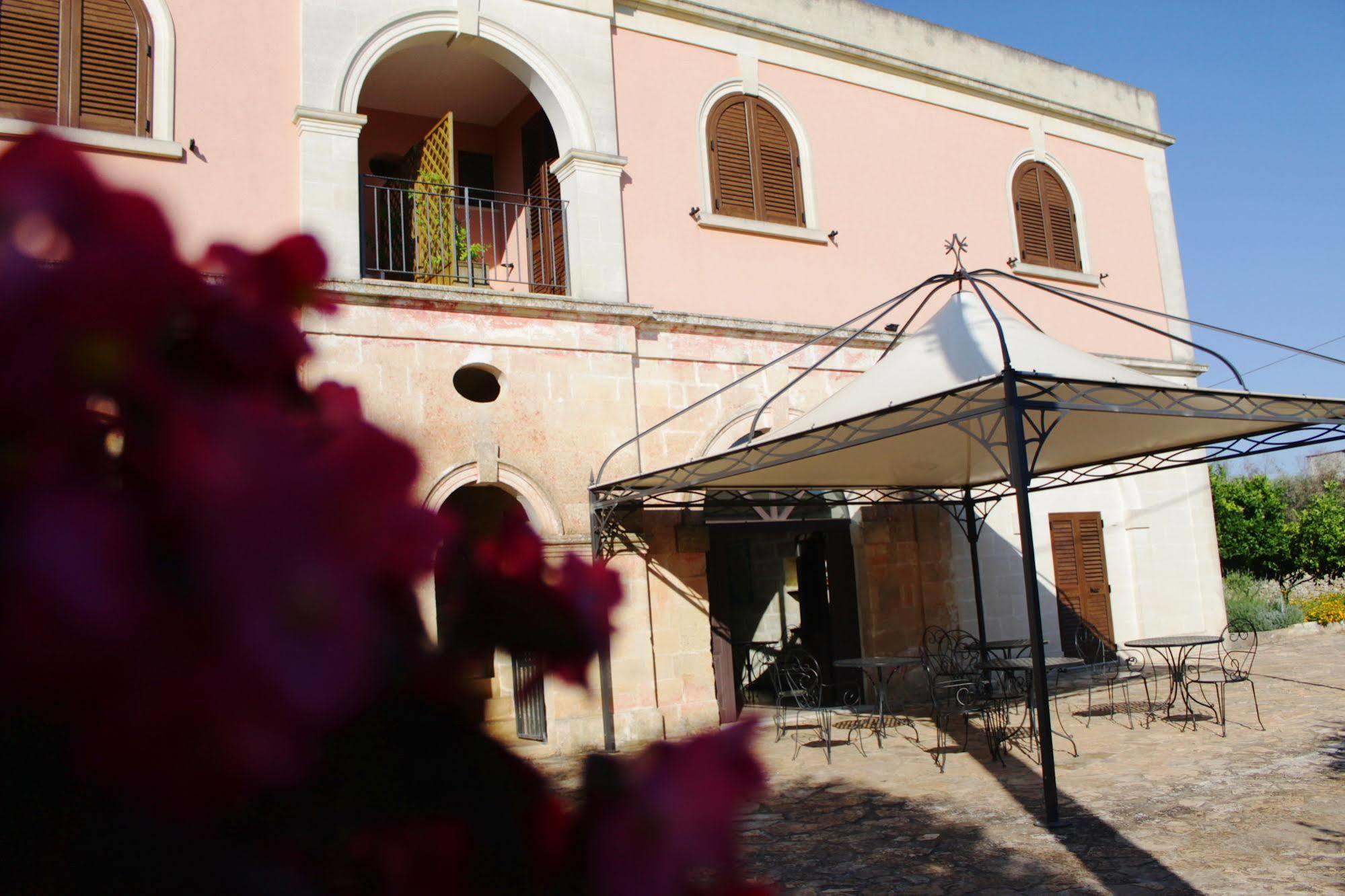 Tenuta Pigliano Hotel Bagnolo del Salento 外观 照片